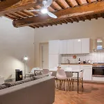 Borgo Di - For Exploring Of Tuscany Nyaraló